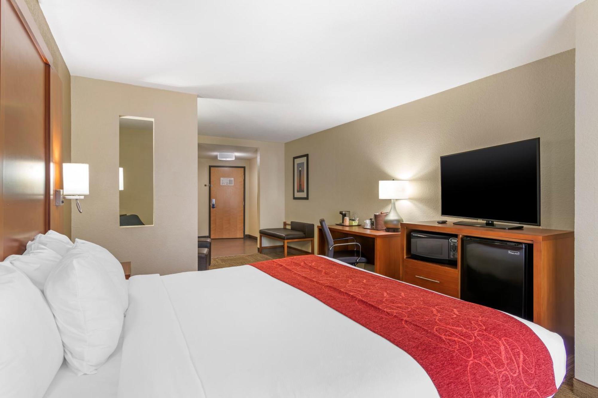Comfort Suites Brunswick Exteriér fotografie