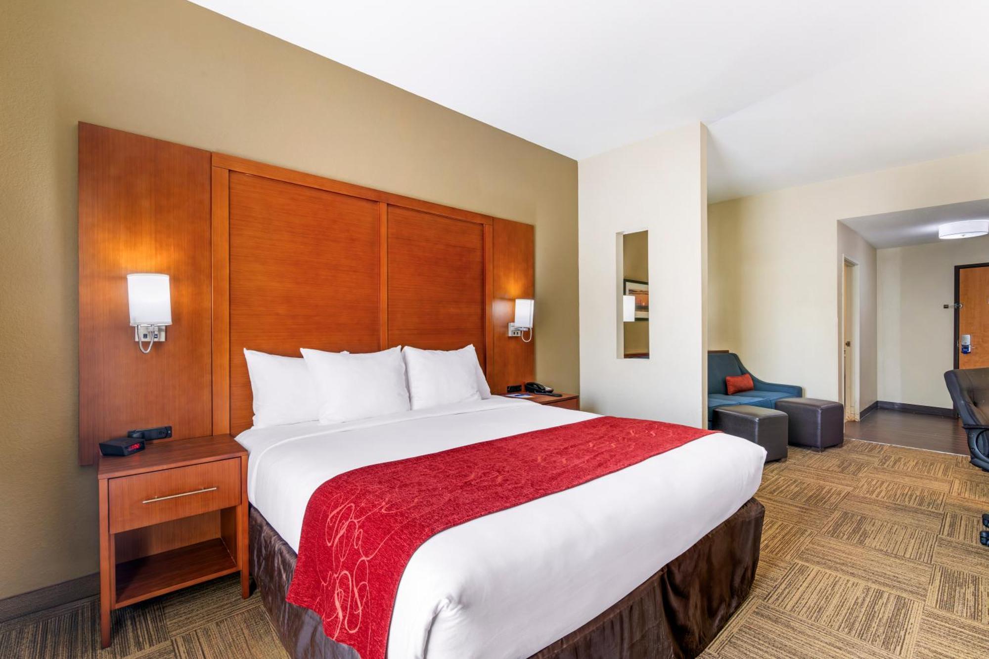 Comfort Suites Brunswick Exteriér fotografie